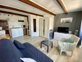 Appartement Granville, 1 pièce, 2 personnes - FR-1-361-365